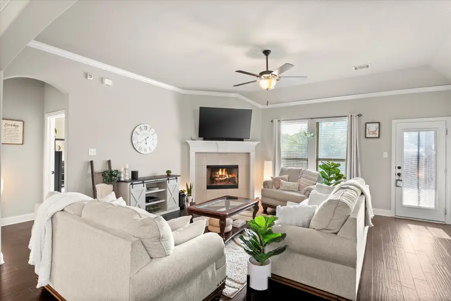 205 Carson Drive, Waxahachie, TX 75167 - Image #3