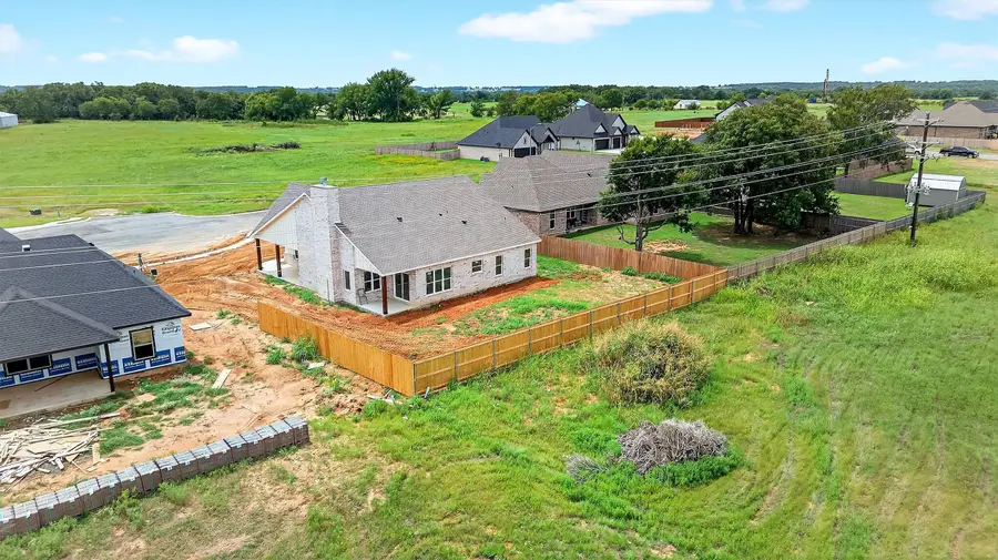 409 Austin Street, Callisburg, TX 76240 - Image #3