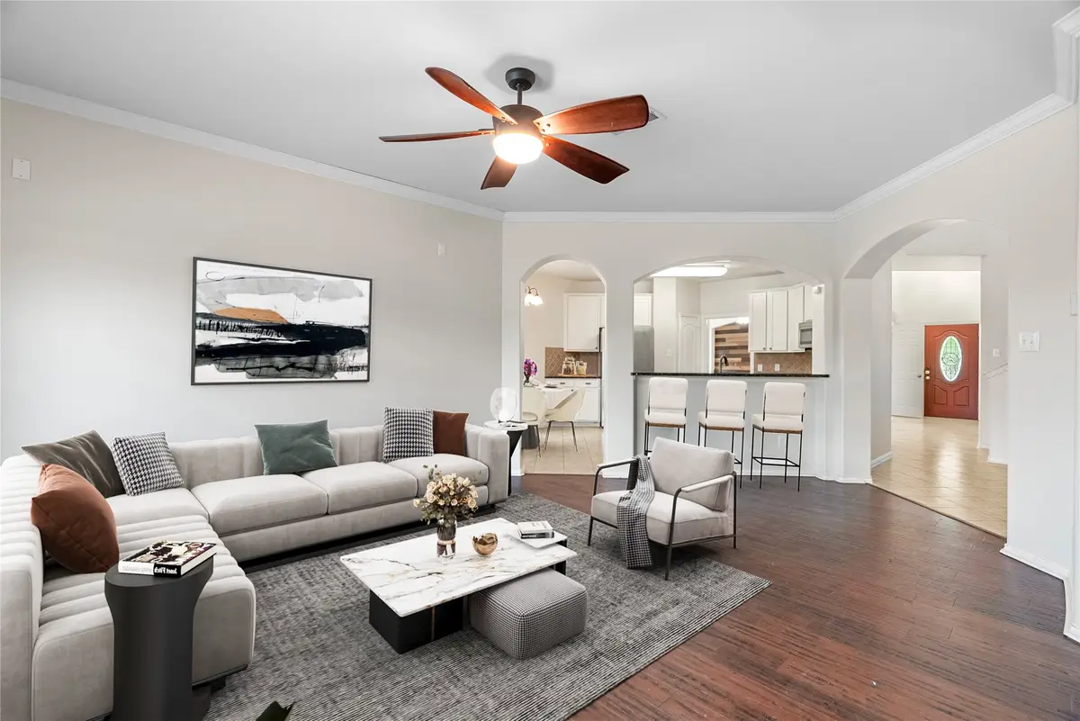 14633 Crystal Lake Drive, Little Elm, TX 75068 - Image #1