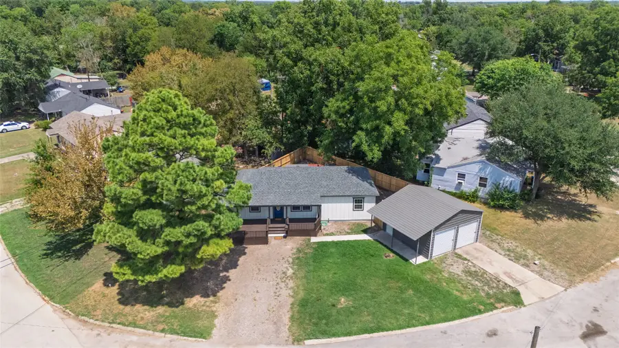 312 Wilton Drive, Greenville, TX 75401 - Image #2
