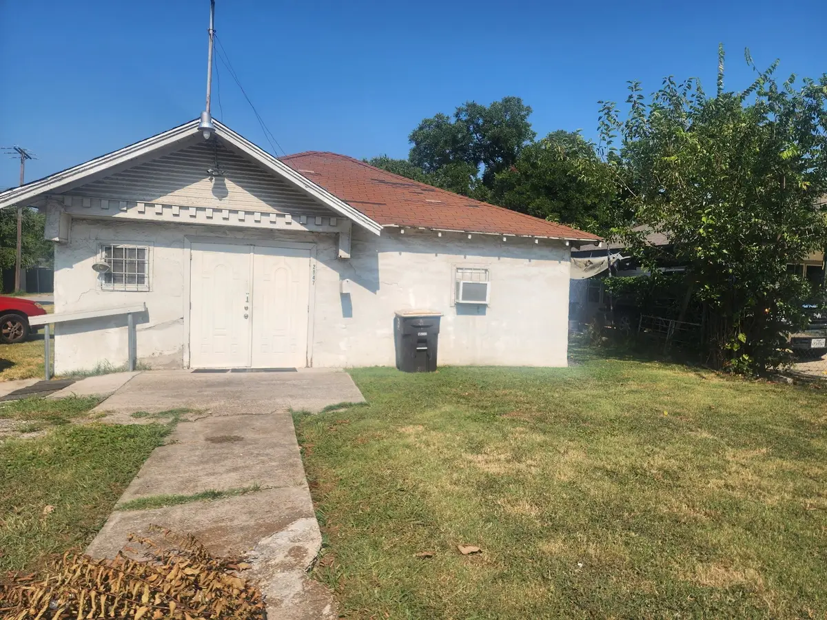 2847 S Marsalis Avenue, Dallas, TX 75216 - Image #1