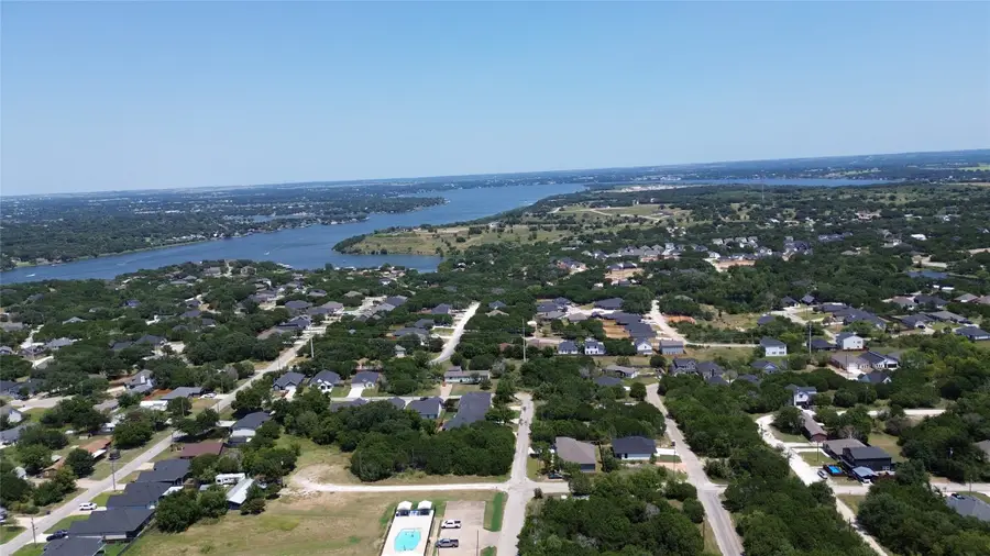 2501 Mercedes Street, Granbury, TX 76048 - Image #3