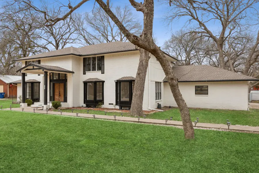 101 Forest Brook Street, Oak Leaf, TX 75154 - Image #3