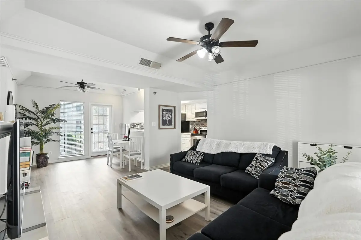 3105 San Jacinto Street #205, Dallas, TX 75204 - Image #1