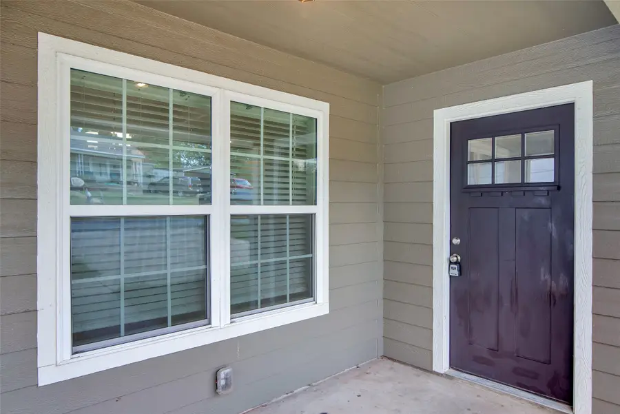 622 E Heron Street, Denison, TX 75021 - Image #2