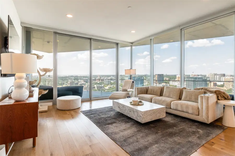 3130 N Harwood Street #2304, Dallas, TX 75201 - Image #2