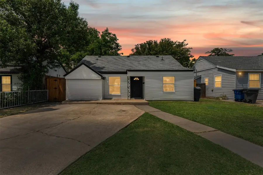 2327 Brookfield Avenue, Dallas, TX 75235 - Image #2