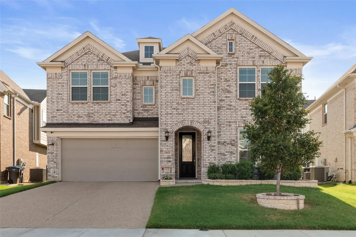 15625 Wild Cherry Lane, Justin Roanoke, TX 76262 - Image #1
