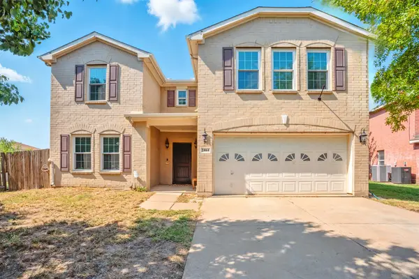 2464 Arroyo Springs Drive, Grand Prairie, TX 75052