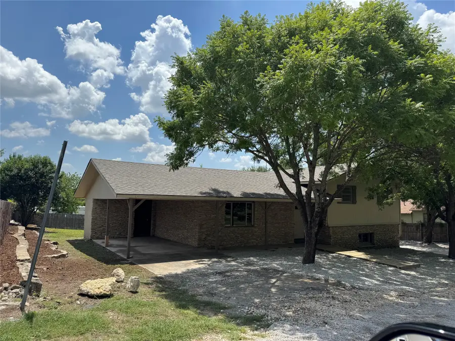 111 Lamar, Hico, TX 76457 - Image #2