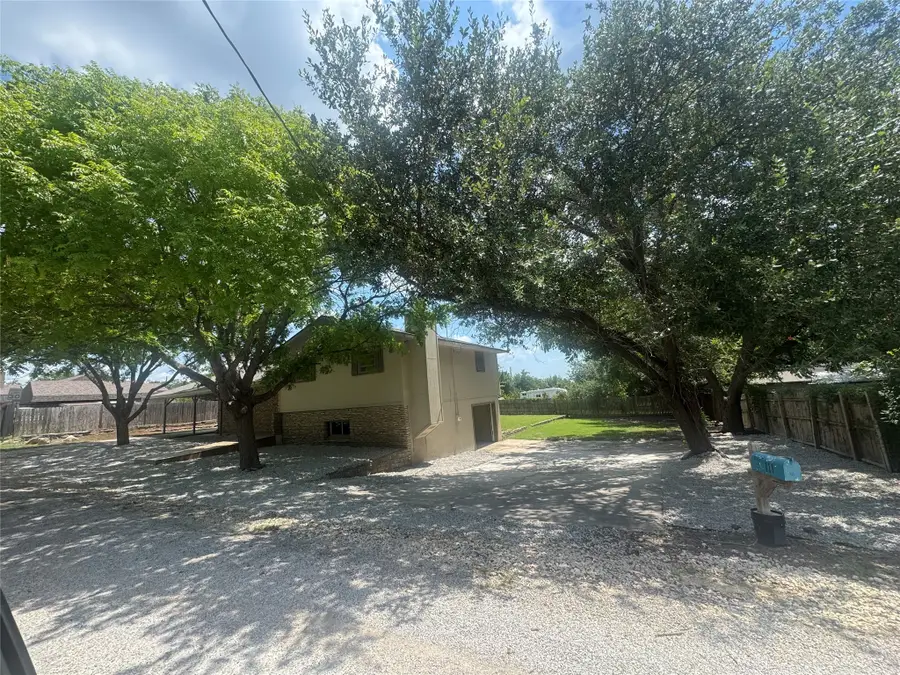 111 Lamar, Hico, TX 76457 - Image #3