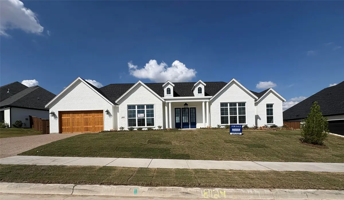 8129 Spanish Hills, Benbrook, TX 76126 - Image #1