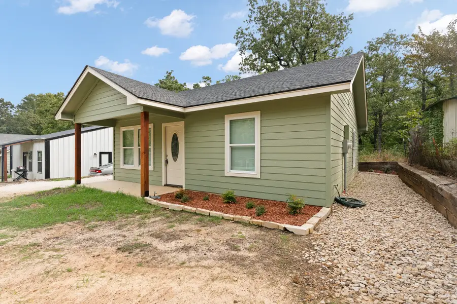 62 Live Oak Street, Alvarado, TX 76009 - Image #2