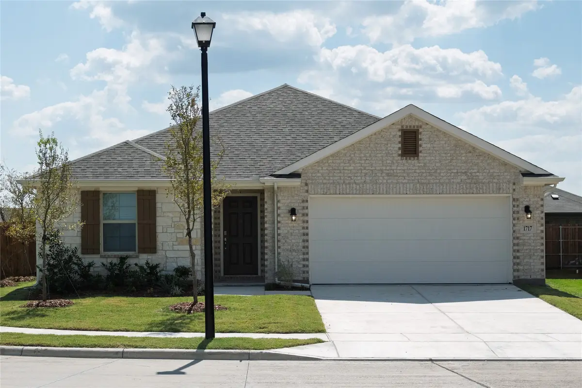 1717 Etosha Drive, Royse City, TX 75189 - Image #1