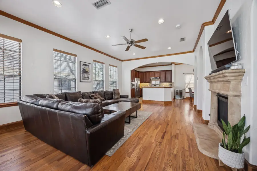 1012 Pavillion Street, Dallas, TX 75204 - Image #3