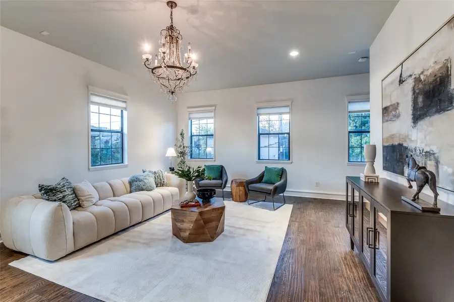 1405 Mccoy Street #4U, Dallas, TX 75204 - Image #2