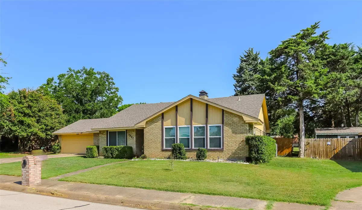 1327 Big Stone Gap Road, Duncanville, TX 75137 - Image #1