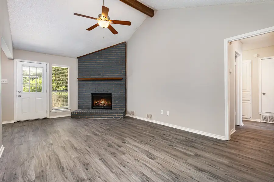 5014 Brookhollow Drive, Sachse, TX 75048 - Image #3