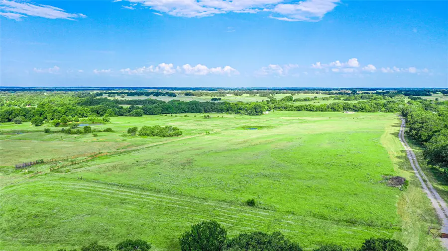 2215 Denver Road, Sunset, TX 76270 - Image #3