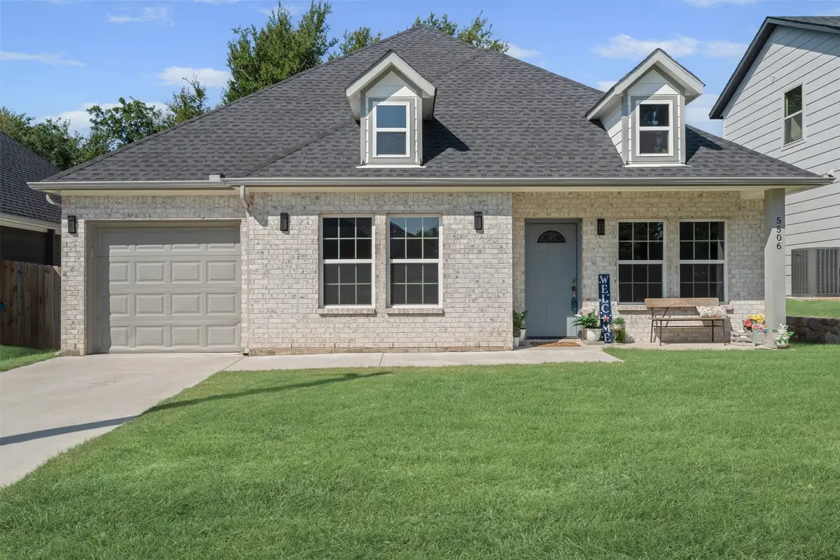 5506 Cold Water Trail, Granbury, TX 76048 - Image #1