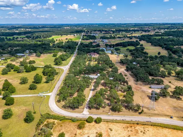 3900 Hott Lane, Weatherford, TX 76088