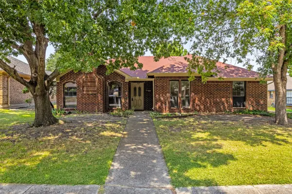 121 Fairmount Drive, Wylie, TX 75098