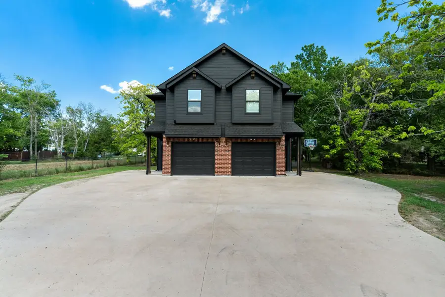 109 - 111 N James Street, Quinlan, TX 75474 - Image #2