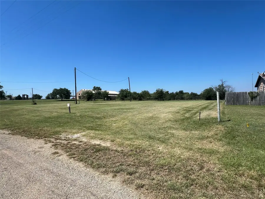 548 Depot Street, Jacksboro, TX 76458 - Image #2