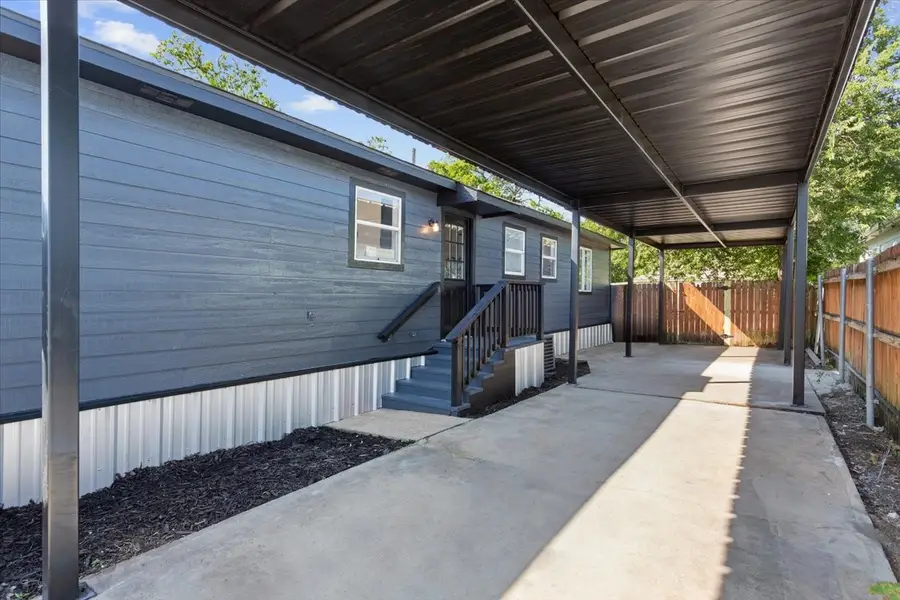 1901 S 16th Street #A, Waco, TX 76706 - Image #3