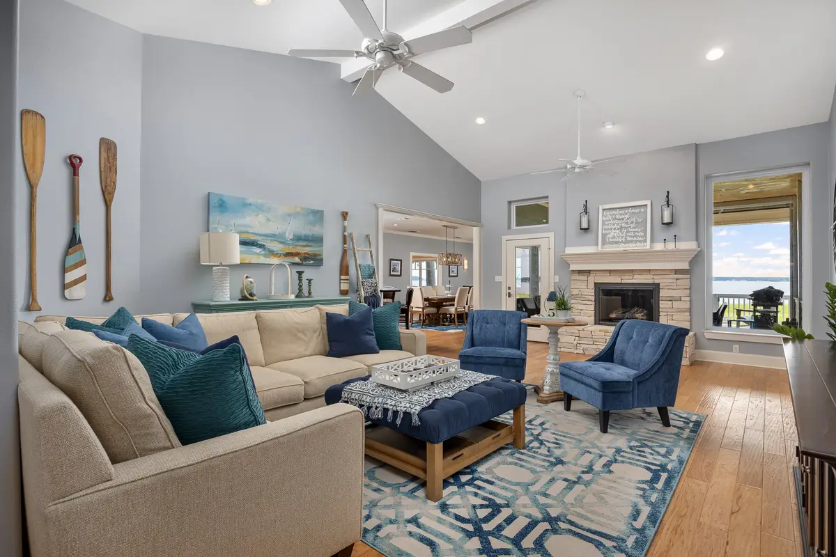 18076 S Shore Drive, Flint, TX 75762 - Image #1