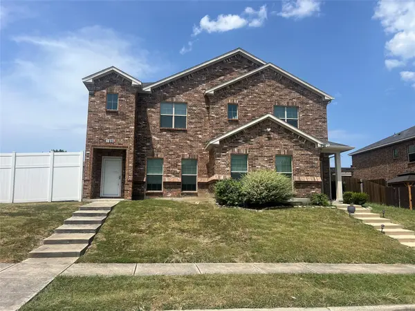 1925 Timber Oaks Drive, Garland, TX 75040