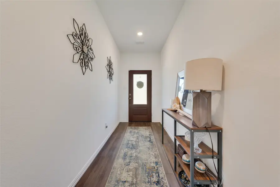 6904 Waterloo Lane, Fort Worth, TX 76179 - Image #3