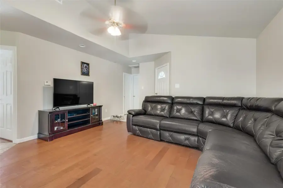 19491 E Market, Mabank, TX 75147 - Image #3