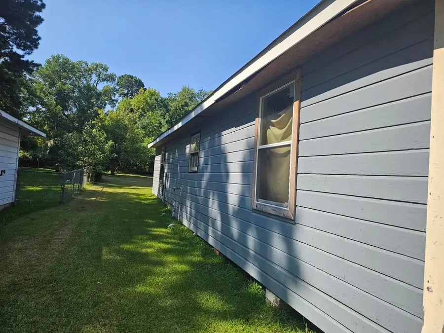 1649 Michel Street, Shreveport, LA 71108 - Image #2