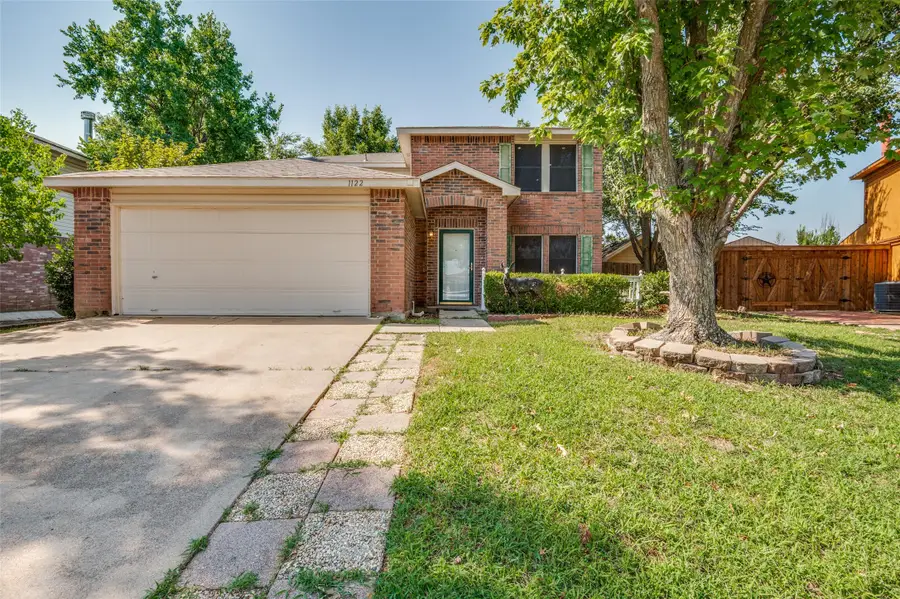 1122 Mazourka Drive, Arlington, TX 76001 - Image #2