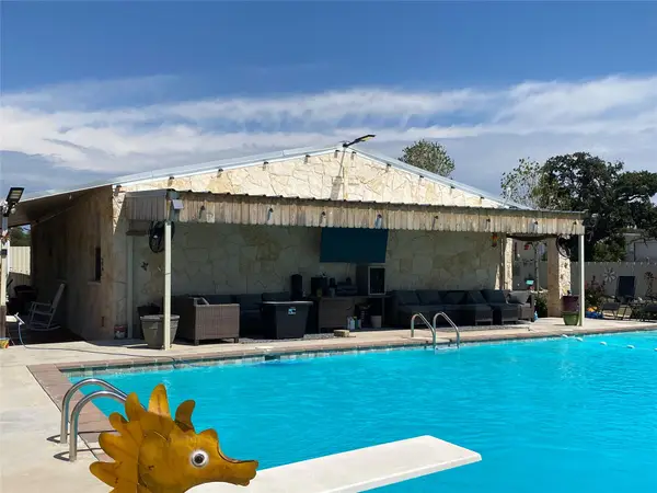 435 Gene Lee Road, Mineral Wells, TX 76067