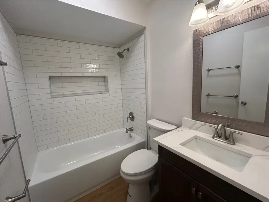 1210 S Clark Road, Cedar Hill, TX 75104 - Image #2