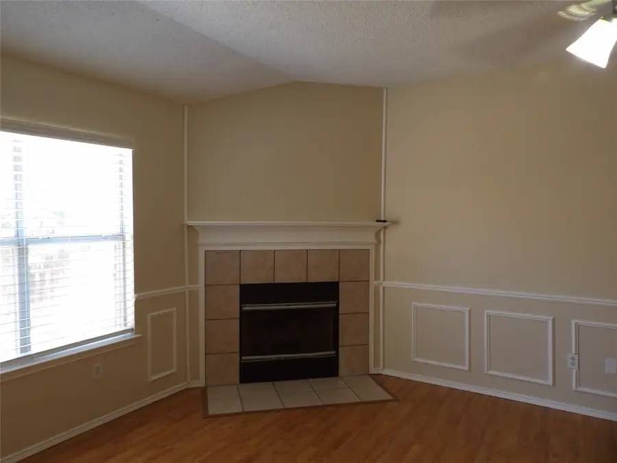 4628 Brimstone Drive, Fort Worth, TX 76244 - Image #3