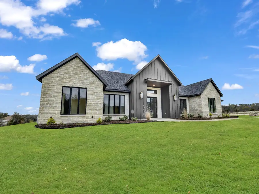 332 Tiara Trail, Fort Worth, TX 76108 - Image #2