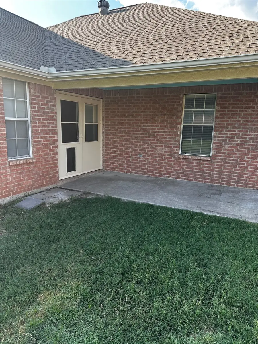 3505 Shelby Avenue, Greenville, TX 75402 - Image #2