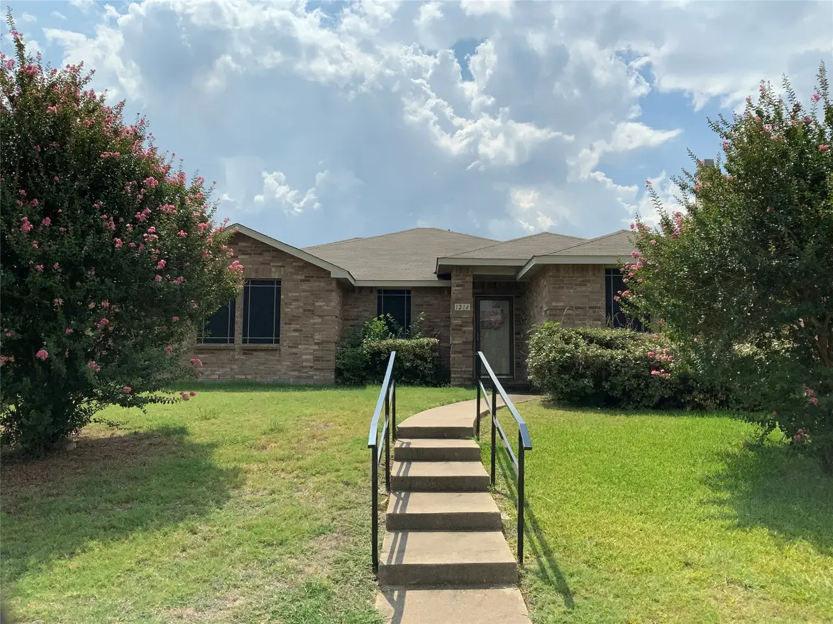 1214 April Showers Lane, Lancaster, TX 75134 - Image #1