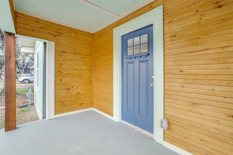 3814 Waldron Avenue, Dallas, TX 75215 - Image #2