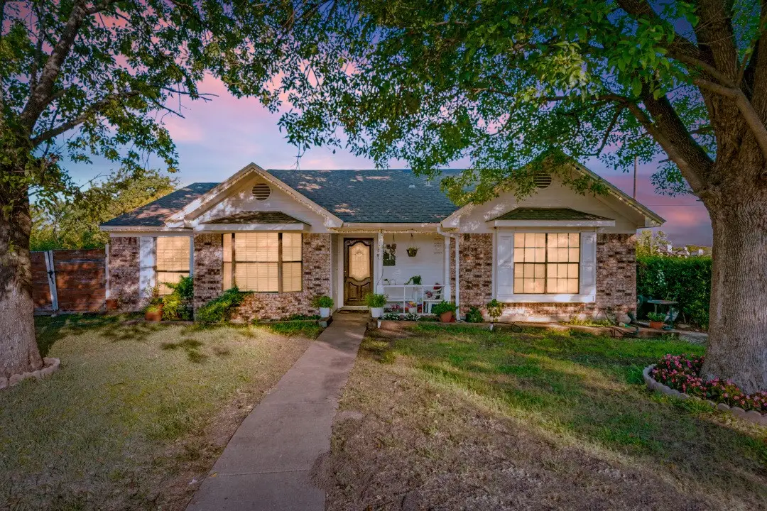 2329 Jamaica Place, Garland, TX 75044 - Image #1