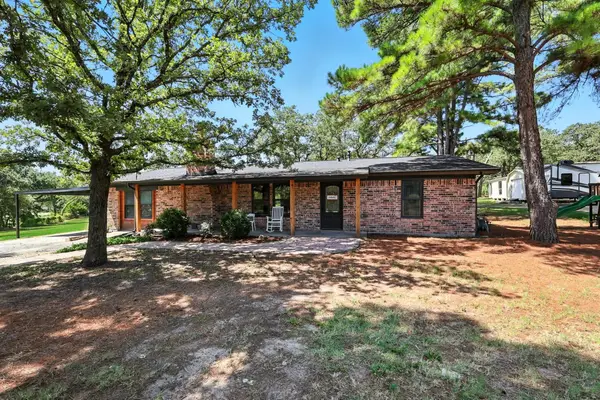 470 Wildwood Trail, Weatherford, TX 76085