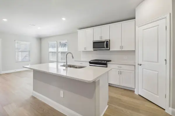 518 Midnight Oak Drive, McKinney, TX 75069