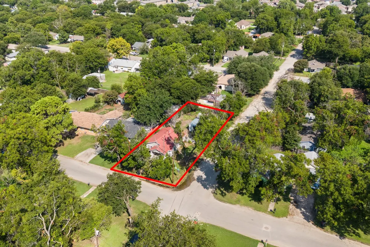 402 Turner Street, Cleburne, TX 76033 - #1
