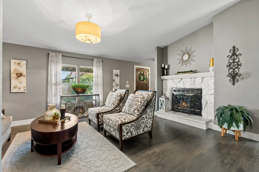 198 Catherine, Whitney, TX 76692 - Image #3