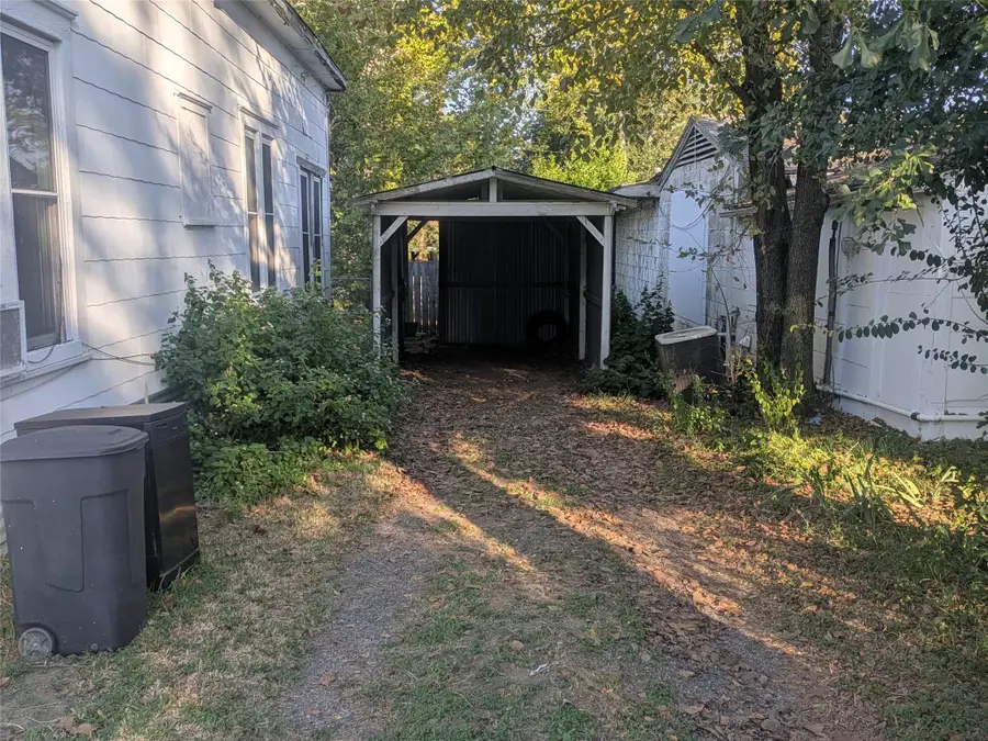 204 N 9th Avenue, Teague, TX 75860 - Image #2