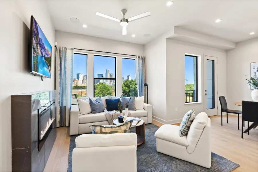 1900 S Ervay Street #408, Dallas, TX 75215 - Image #2