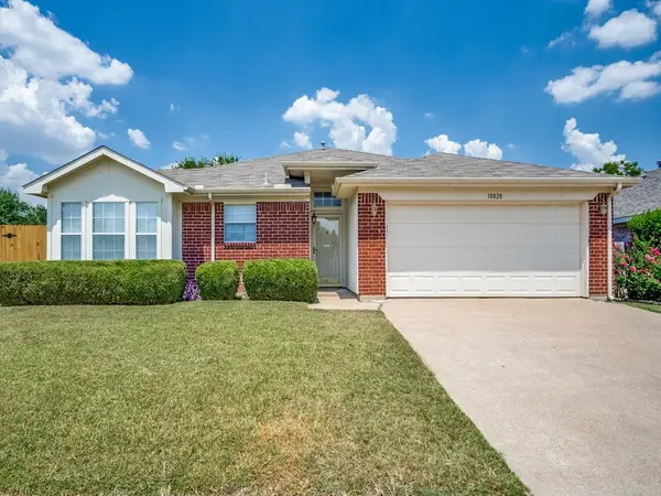 10820 Edgewater Drive, Benbrook, TX 76126